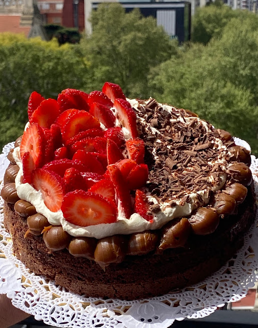 Brownie Con Frutillas O Frutos Rojos Tentate